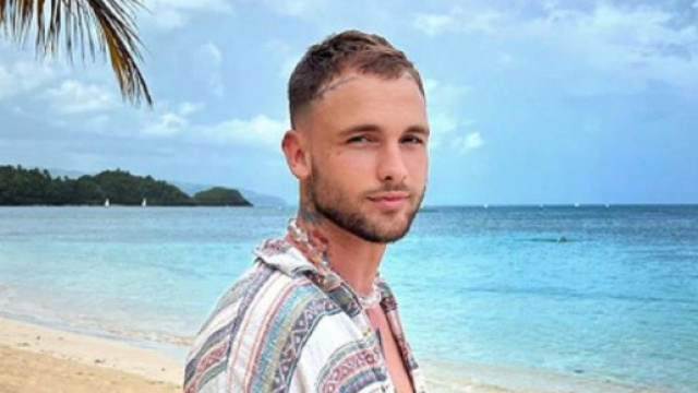 Bastos accusé d'obliger des mineurs à avoir des relations intimes avec lui par Angèle Salentino (Screenshoot Instagram @bastoswithlove)