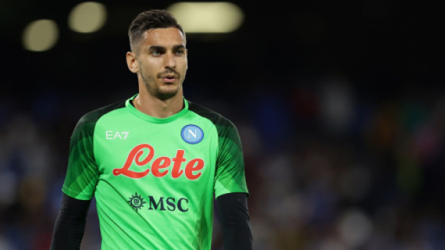 In foto Meret, portiere del Napoli.