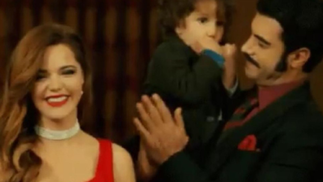 Terra amara - Hilal Altınbilek (Zuleyha) e Murat Ünalmış (Demir).