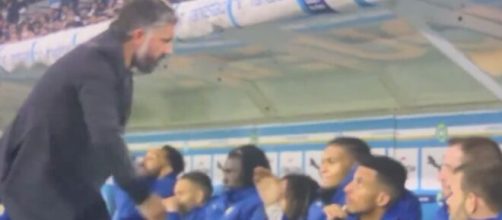 Gattuso agacé par Ounahi lors d'OM-OL. (screenshot Twitter - @primevideo)