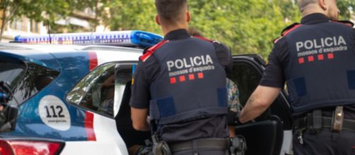 Los investigadores relacionan a los sospechosos con 14 robos (X, @mossos)
