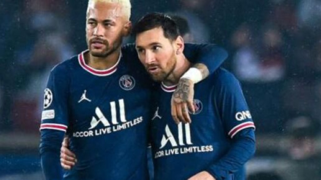 Leo Messi et Neymar ont quitté le PSG cet été au mercato. (screenshot Twitter - @ActuFoot_)