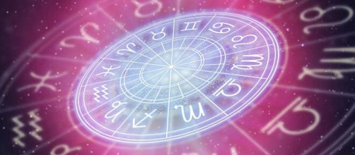L'oroscopo di giovedì 14 dicembre: Luna nuova sorge in Capricorno, Toro determinato.