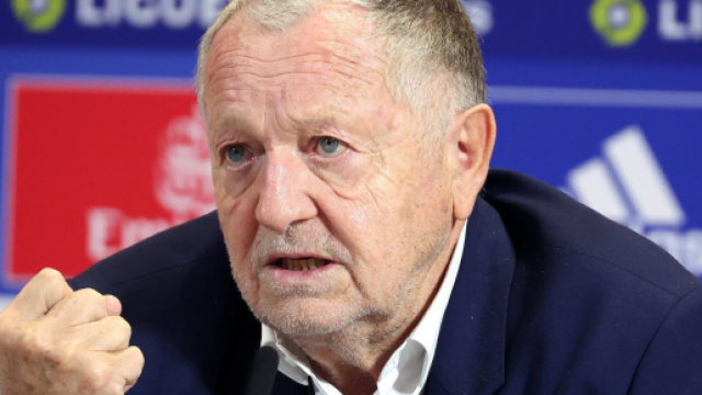 Jean-Michel Aulas n'en peut plus (capture Twitter @purepeople)