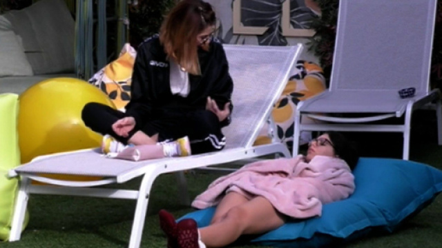 GFVip7, Milena sbotta con Fiordelisi: 'Per te è importante il gioco, per me no' (Clip).