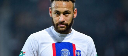 Neymar n'est plus en odeur de sainteté au PSG. Twitter @_BeFootball