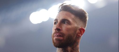 Sergio Ramos très bon face au Bayern Munich ce mardi en Ligue des champions (screenshot Twitter - @FabrizioRomano)