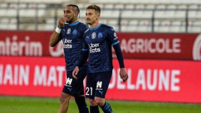 Dimitri Payet et Valentin Rongier n'ont plus souvent l'occasion de partager le pré ensemble. screenshot Twitter @arnaud60000g