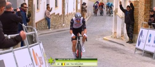 Ciclismo, Tim Wellens vince la terza tappa della Vuelta Andalucia.