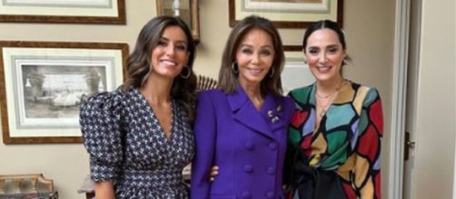 Isabel Preysler está feliz durante estos días por los preparativos nupciales de su hija Tamara Falcó (Instagram/anaboyer)