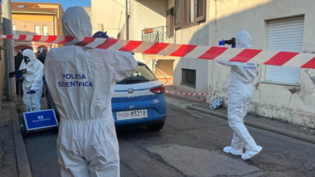 Oristano, donna uccide la figlia 13enne e si butta dalla finestra - sky.it