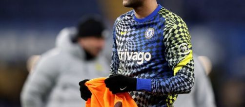 : Le manager de Chelsea, Graham Potter, affirme que l'ailier est de retour au club après l'échec de l'accord avec le PSG Twitter @FabrizioRomano