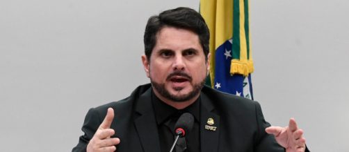 Senador bolsonarista Marcos do Val diz que irá renunciar ao mandato e acusa Bolsonaro de tentativa de golpe (Roque de Sá/Agência Senado)