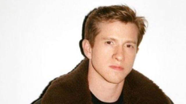 Daniel Lee, le directeur créatif de Burberry (Screenshot Instagram @voguefrance)