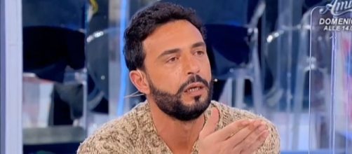 Uomini e donne, anticipazioni 22 febbraio: Riccardo viene rifiutato 'per colpa' di Armando.