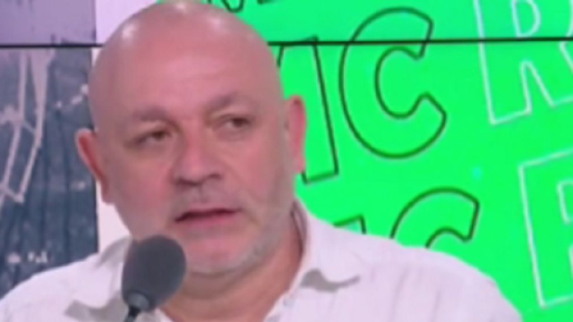 Fred Hermel en direct sur le plateau de RMC (capture Twitter RMC)