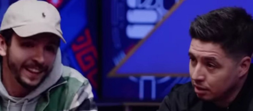 Samir Nasri jouant au Poker (capture chaine YouTube de GOTAGA)