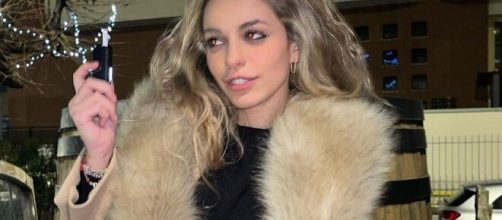 Uomini e donne, Carola sbotta contro i detrattori.