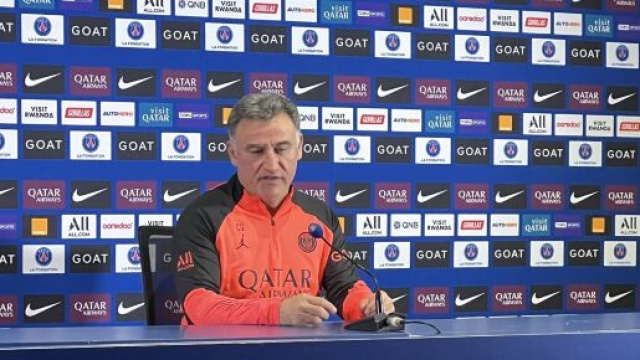 Kylian Mbappé blessé, Christophe Galtier réagit et répond à la polémique de sa gestion Twitter @CanalSupporters