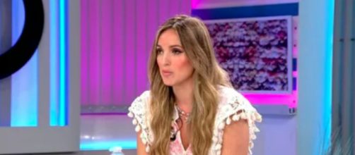 La reportera recordó que la cadena se había posicionado contra Antonio David (Captura de pantalla de Telecinco)