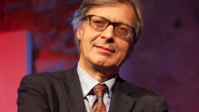 Vittorio Sgarbi vuole insistere con una verifica per il vincolo culturale su San Siro.