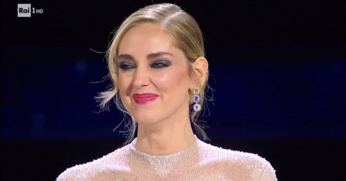 Monologo Chiara Ferragni a Sanremo: lei scoppia in lacrime, i fan ...