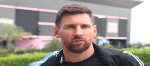 Le frère de Messi a eu des mots assez durs envers le club du Barça. Une plaisanterie selon lui. screen twitter @Doranimated