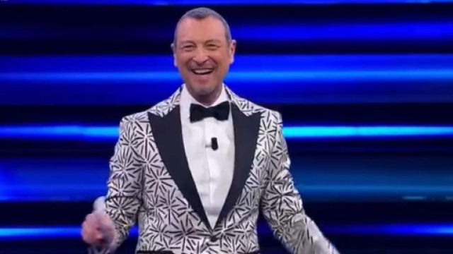 Sanremo 2023, secondo alcuni retroscena un cantante non vuole si parli del suo passato.