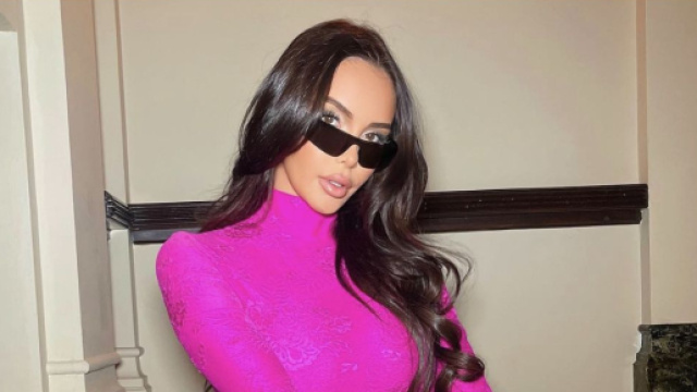 Son fils Milann lui en ferait voir de toutes les couleurs. (Screenshot Instagram @nabill