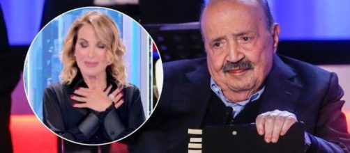 Barbara d'Urso 'erede' di Maurizio Costanzo in tv, i fan sbottano polemici: 'Per carità'.