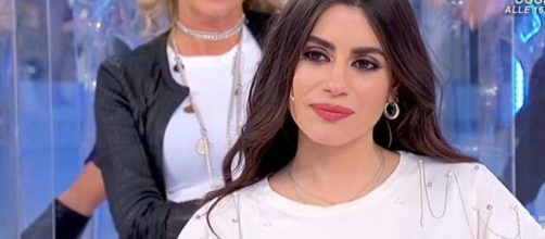 Uomini e donne, registrazione 18 marzo: Lavinia potrebbe rivelare la sua scelta finale.