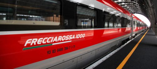 Ferrovie cerca diplomati per lavoro d'ufficio: assunzioni in tutta Italia, scadenza 20/03.