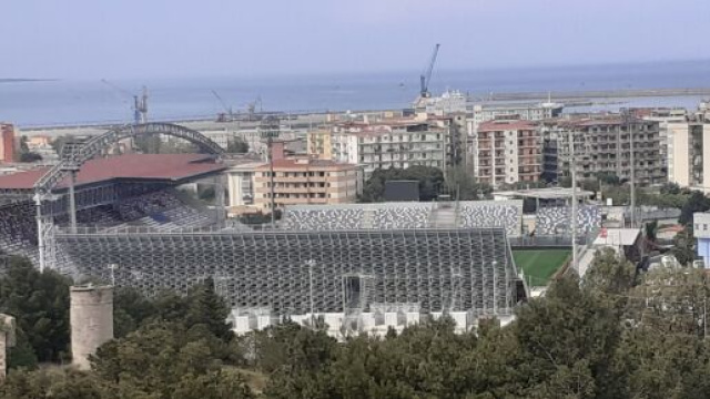 Crotone, derby senza i tifosi del Catanzaro.