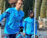 Guendouzi a pris la défense de Balerdi ce mercredi. (screenshot Twitter - @Gp_013)