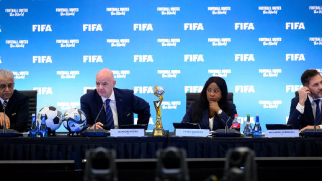 Pendant son 73e congrès au Rwanda, l'instance dirigeante du foot a noté l'importance de la santé des joueurs (screenshot/twitter @pepele_news)