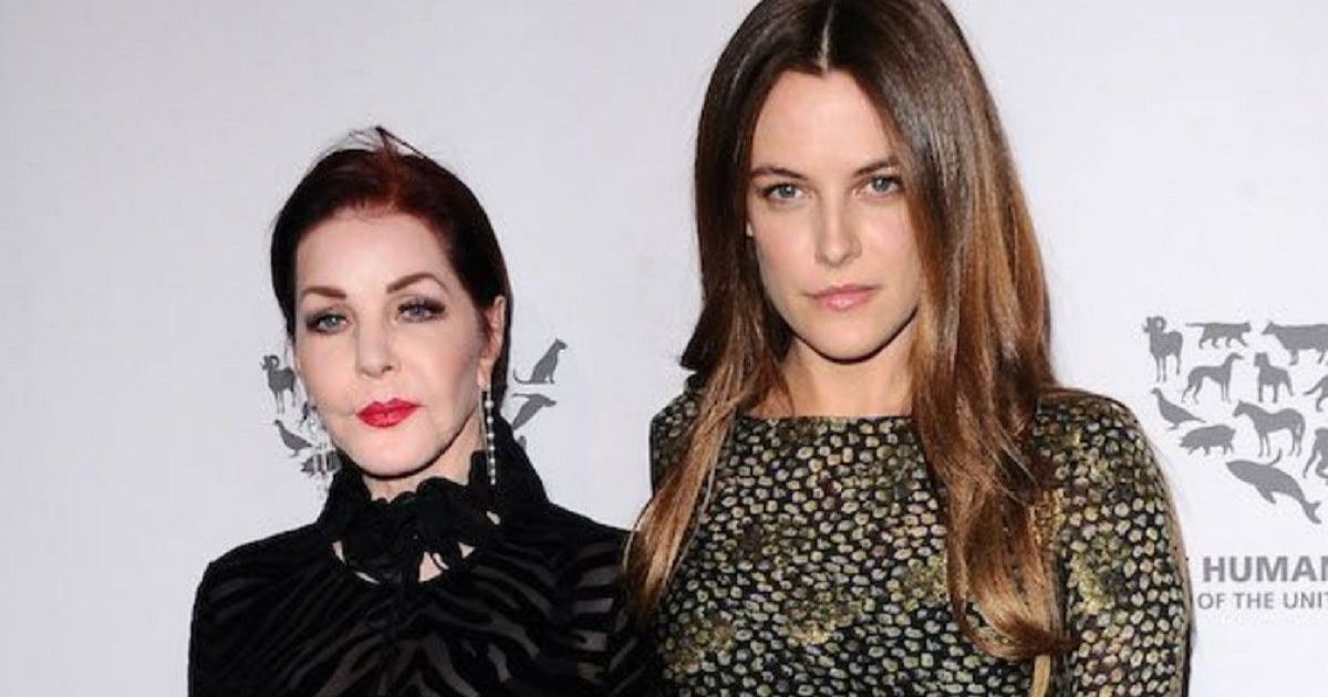 Priscilla Presley, Qui A Poursuivi Riley Keough La Petite-fille D'Elvis ...