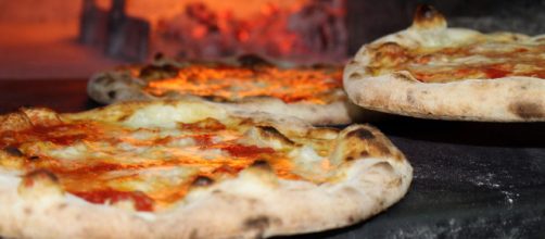 Pizze Napoletane (foto da Pixabay).
