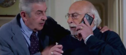 Un posto al sole, spoiler al 24 marzo: Otello chiede soldi a Renato, ma lui è contrariato.