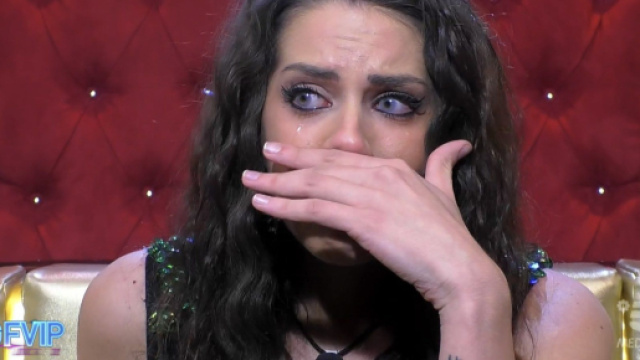 GFVip7, Antonella criticata da Orietta Berti: 'Devi essere sincera come i primi giorni'.