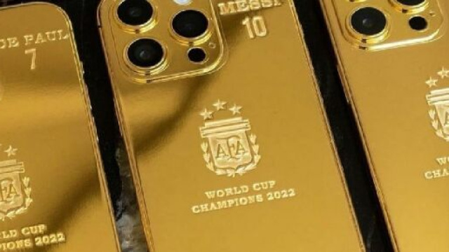 Lionel Messi a dépensé environ 6 millions$ en cadeaux qu'il a envoyés à ses coéquipiers (screenshoot/twitter @RoyNemer)