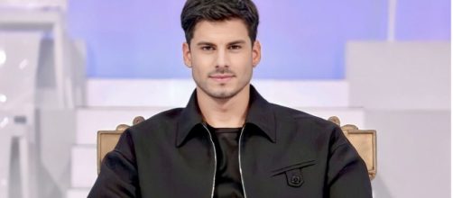 Uomini e Donne,anticipazioni:Luca in difficoltà, le corteggiatrici lo trovano superficiale.