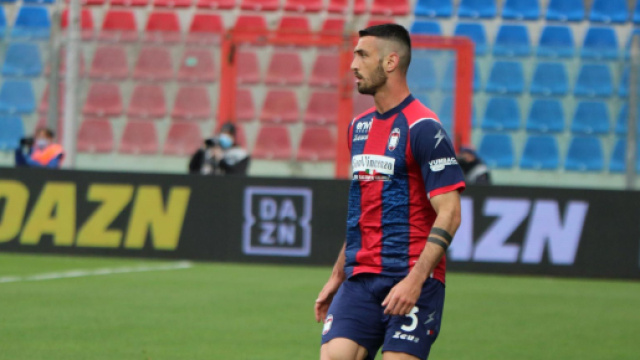 Crotone-Viterbese 3-2, infortunio per Giuseppe Cuomo.