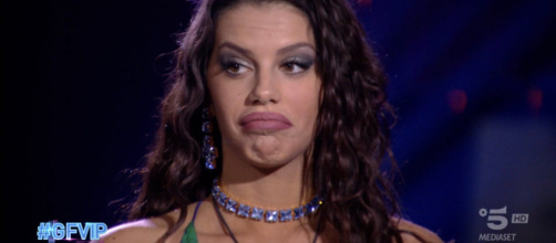 GFVip7, i fan di Antonella spiegano perché non l'hanno votata: 'Spremuta fino all'ultimo'.