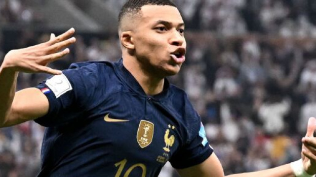 Kylian Mbappé nouveau capitaine des Bleus. (screenshot Twitter - @ActuFoot_)