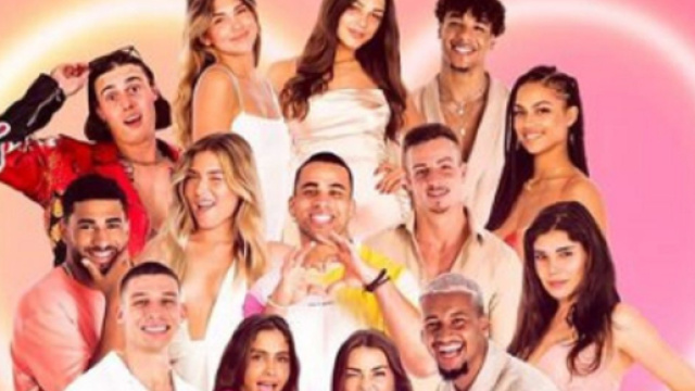 Les 14 candidats de la saison 8 de "La villa des cœurs brisés" (Screenshot Instagram @lavilla_tfx)
