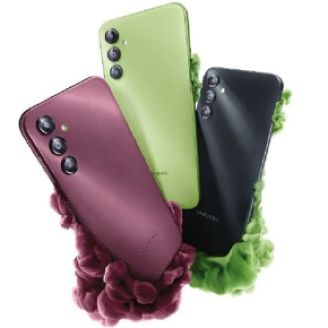 Le cellulaire devrait être proposé en couleur argent, bourgogne, noir et citron vert. (Screenshoot Twitter @Gadgets360)