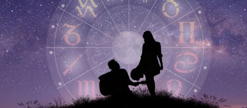 L'oroscopo del mese di aprile 2023, Toro positivo e Ariete molto innamorato.
