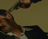 Terra amara, anticipazioni: Demir punta la pistola contro Yilmaz a cena.
