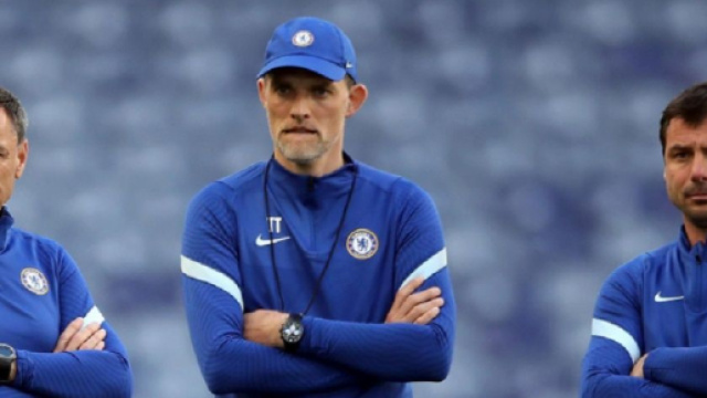 Thomas Tuchel n'a pas mis longtemps à trouver un nouveau banc (Screenshoot Twitter @UniversBayern)