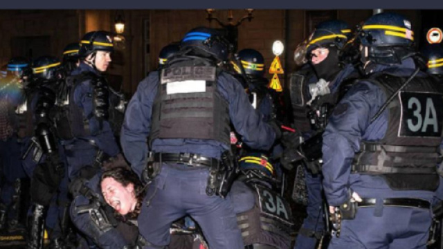 Certains policiers font usage de la force, au grand damn du Conseil de l'Europe – Twitter @libe